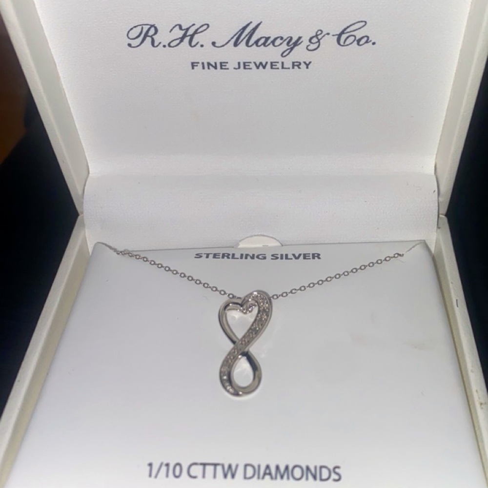 Diamond Infinity Heart 18" Pendant Necklace in Sterling Silver (1/10 ct. t.w.)